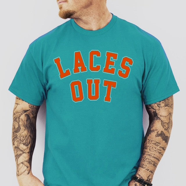 Laces Out